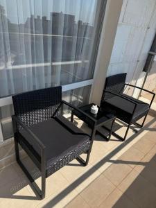 Seaside Escape Studio