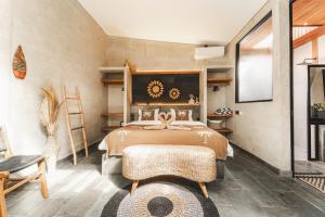New Luxury 4BR VILLA Private Pool 5mins to Padang Beach