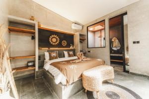 New Luxury 4BR VILLA Private Pool 5mins to Padang Beach