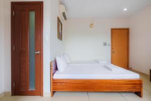Jessi House 2