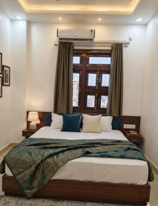 Hotel Vaibhav Palace