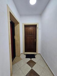 Triangle Apartment