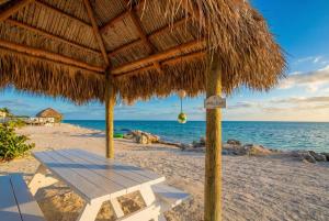 Relaxing Garden Condo Oasis, Heated Pool & Ocean #18