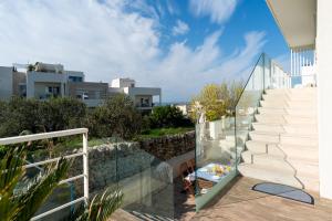 Shanti Sea House by BarbarHouse