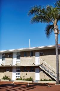 The Rose Hotel & Motel