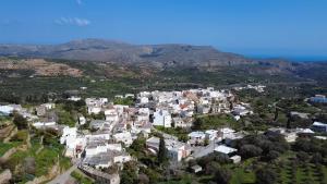 Stay with Locals in Zakros