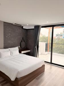 Pencil Hotel & Apartment