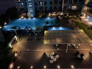 Luxury 1 Bedroom Facing Manila Bay Sunset Near Okada Airports MOA