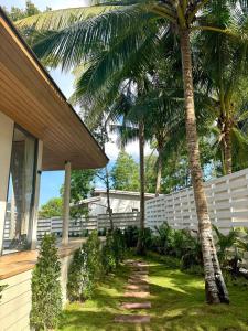 White Lotus Villa II