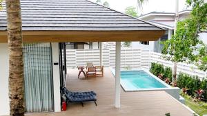 White Lotus Villa II