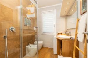 Apartment with private veranda and garden 1 km from Porto Frailis beach, Arbatax