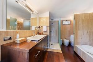 Can Mir - Frontline, Large Balcony & Sea View