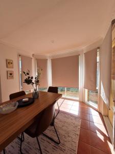 Comfortable Family Stay in Caroline Springs