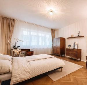 96m2 of comfort and style: 4BD apartment in Old town