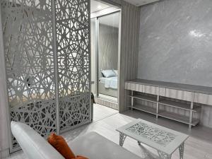 Одесса-люкс-центр