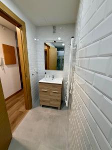 Atuairehome Descansa en el centro Histórico de Burgos