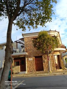 Kostas luxury little suites
