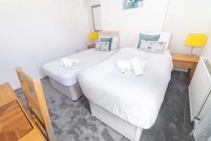 Central 3 Bedroom Home Close To Swansea City Centre