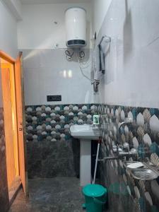 Homestay In Kasar Devi