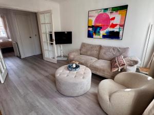 Nicolson Street two bedrooms