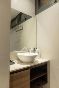 AnhTran Apartments - studio Gác Lửng