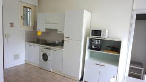 Casa Bianca 2-12