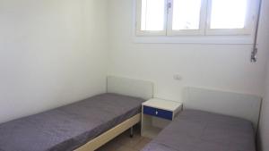 Casa Bianca 2-12