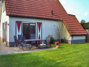 Lovely holiday home with private barbecue