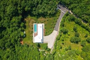 Luxury Villa Nicol Tireli - by Istrabook