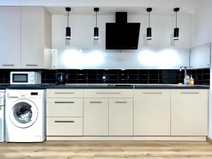 ApartPoltava НОВА ексклюзивна мансарда з виходом на дах в ЦЕНТРІ міста