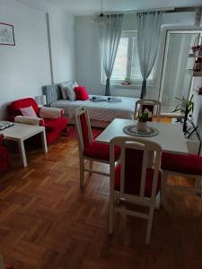 Apartman Mira