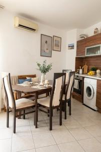 Sea view family apartment Saint Vlas