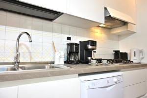 Casa Garibaldi con Terrazzo e Parking, Mare 1 min