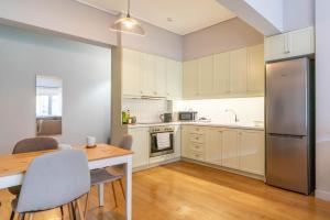 Pame Rentals - 2BD & 2BA Home, 4 Min to Acropolis