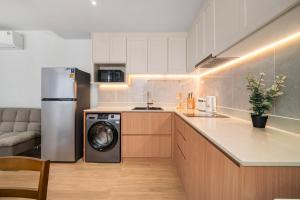 Laguna Beachside Residences Building 2 by Banyan Living