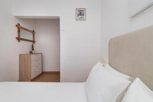 Peaceful Retreat near Sesimbra and Meco Beach - MADA HOUSEs II