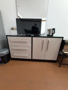 Private one-unit in Domina coral bay Direct becah and lake view 4
