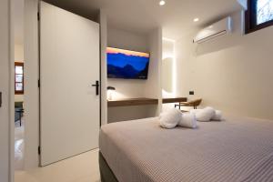 Sophia Limeni Spa - Sea front