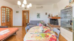 Villa Anna by Rentbeat