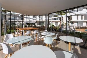 Marina Real III, 1 Dormitorio by Bookindenia