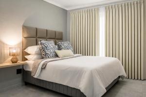 Entire Modern 2 Bedroom Apartment Midrand