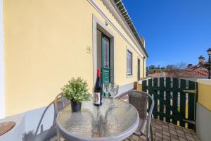 Casa Mariana 1 - Sintra, National Palace & Castle Views, Terrace Apartment