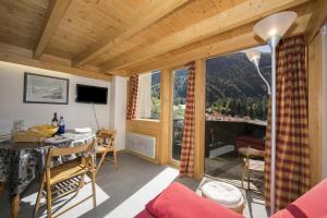Résidence Grand Roc - Ancolies 213 - Happy Rentals