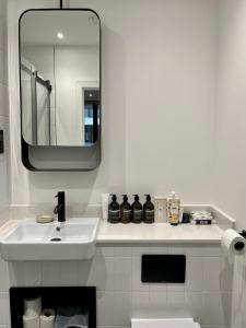 Luxury 2 Bedroom Apartment inNorth London