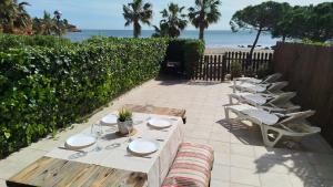 Baconer - Casa en lAmpolla con jardín privado y acceso directo al mar - Deltavacaciones