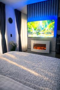 Serenity Luxe studio - King bed, Free parking