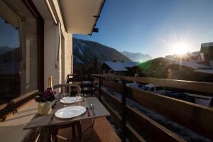 Résidence le Chardonnet D Studio wShared Pool & panoramic views - Happy Rentals