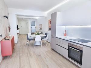 Ampio e centralissimo Trilocale Meri
