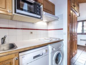 Charmant 2 pièces avec cheminée, près des pistes, garage inclus - FR-1-304-85