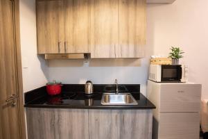 Coast Residences 1667